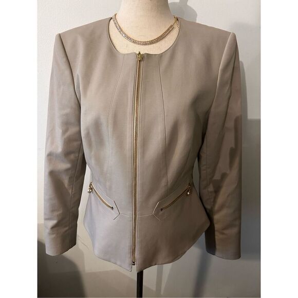 Calvin Klein tan blazer size 6 classy work blazer long sleeve with ruffle in the - Picture 1 of 5
